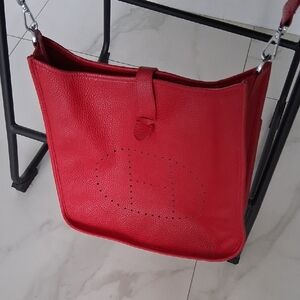 Elegant Red Shoulder Bag